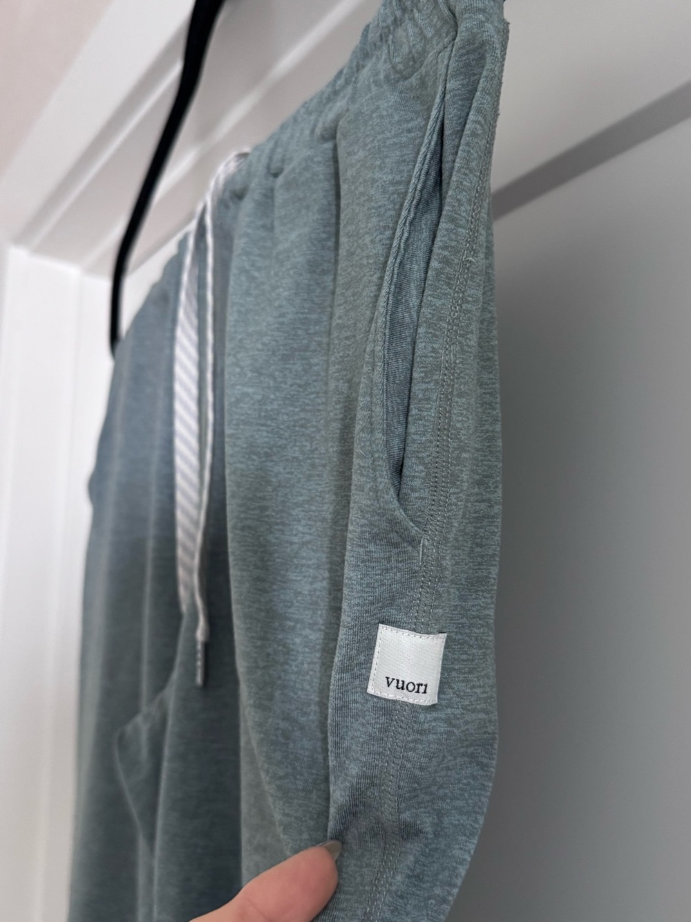 Vuori Joggers - Teal Green